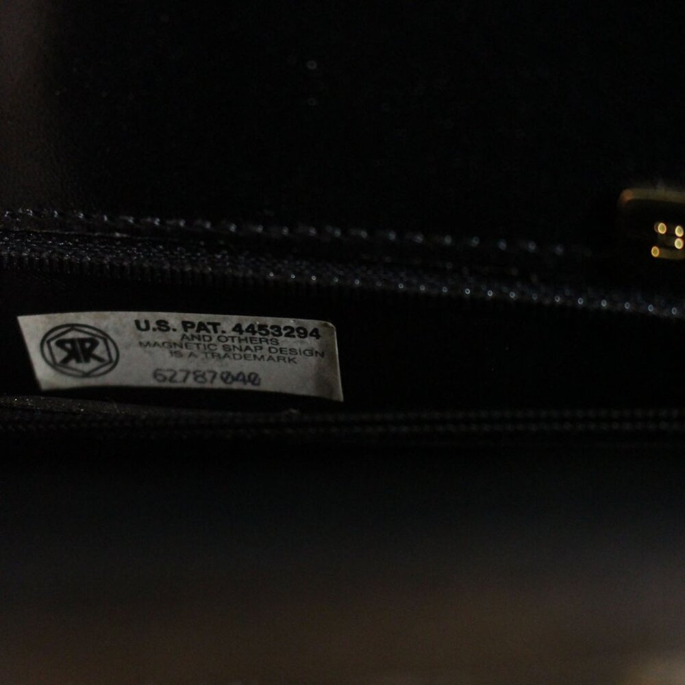 Bally structured black leather bag with gold hardware - Picture 7 of 7